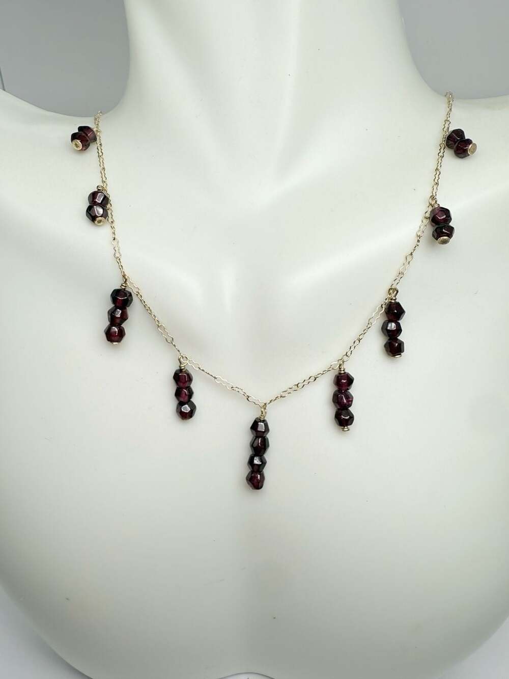 10K Yellow Gold Faceted Garnet Festoon Necklace